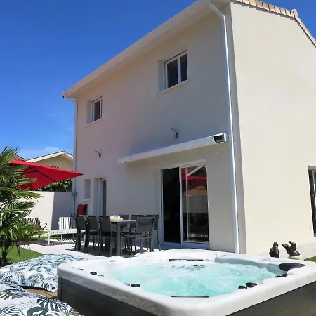 Holiday Home L'Olivier Andernos-les-Bains