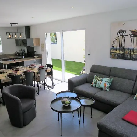 Vakantiehuis Holiday Home L'Olivier *